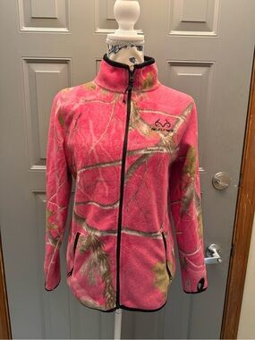 Realtree Women's Pink camouflage- Fleece Zip Jacket (small)